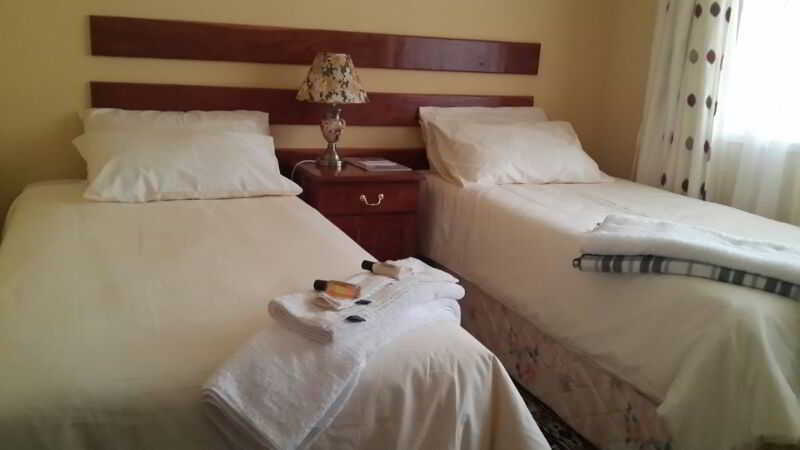 Bulawayo Continental Hotel エクステリア 写真